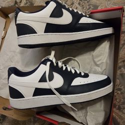 Nike Court Vision Low  Size 10