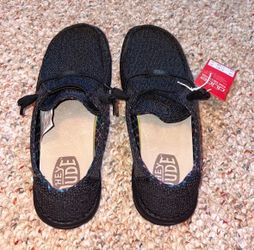 Hey Dude Womenβs NWT Sox Collection Micro Total Black Size 9
