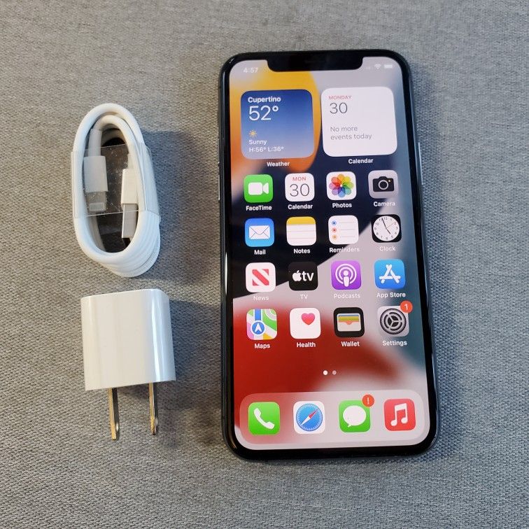iPhone 11 Pro UNLOCKED Like New