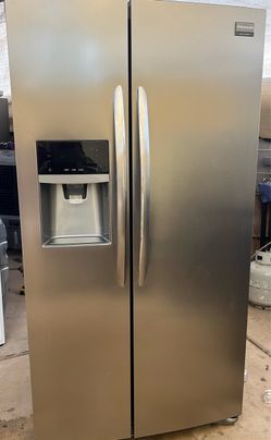 Frigidaire Gallery Side-by-Side Refrigerator