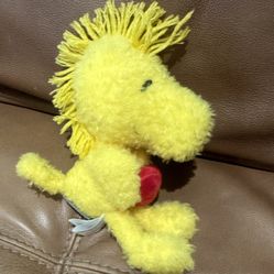 Small Woodstock With Heart Plush | Peanuts | Hallmark | 4