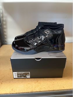 Air Jordan 17 low “black patent” size 10