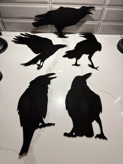 New 10pc Halloween gothic black stiff felt crows wall decoration