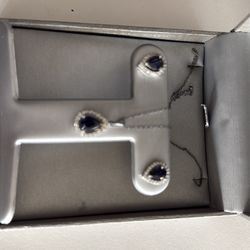 Sapphire earring and necklace set