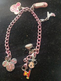 Minnie mouse bracelet