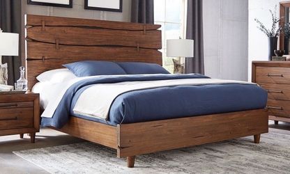 Solid Pine Panel Full Bed