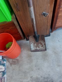 Used Flat Shovel