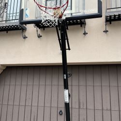 Spaulding Portable basketball Hoop