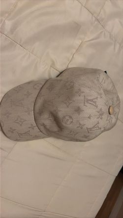 Louis Vuitton hat