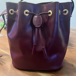Burgundy bucket shop bag