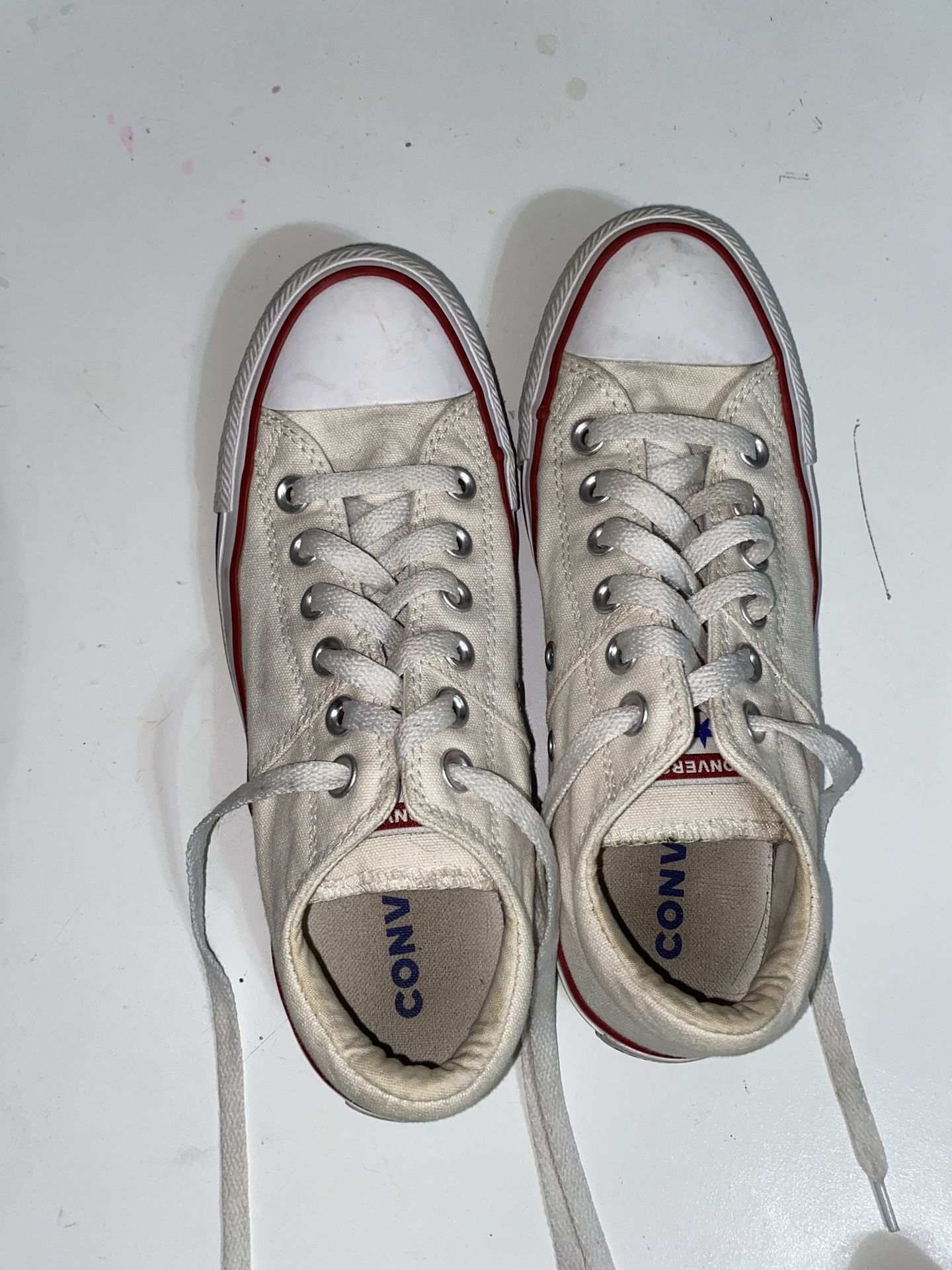 White converse size 7 