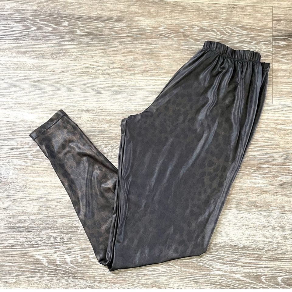 Steve Madden Black Leopard Print Joggers