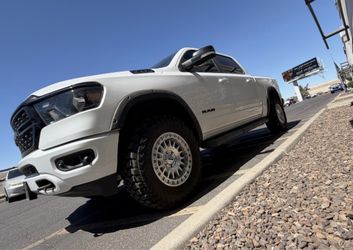 KMC machine wheels tires leveling & Lift kits in stock. For TRUCK JEEP SUV (We Finance)