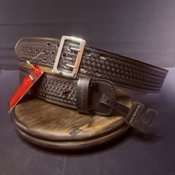 Safariland Model 87 Sam Browne Duty Belt - Size 48 - Basketweave - Black/ Chrome