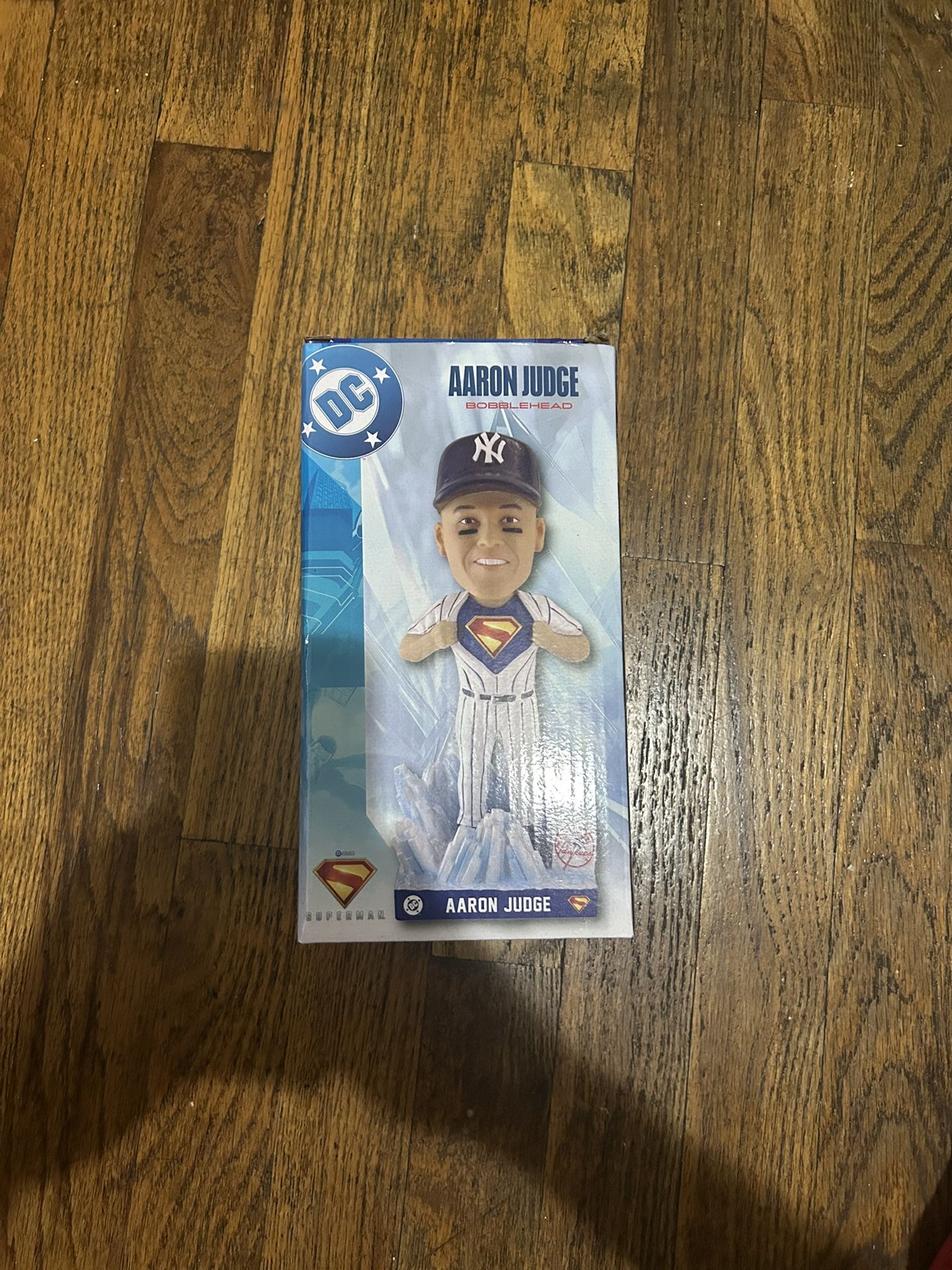 2025 LIMITED EDITION YANKEE BOBBLE HEAD
