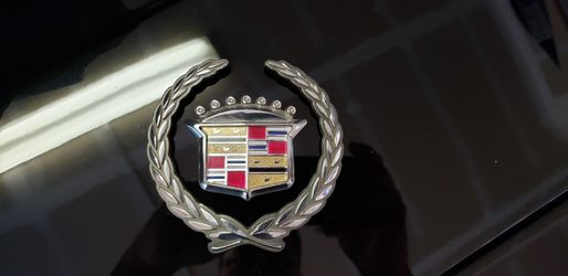 Escalade Emblem