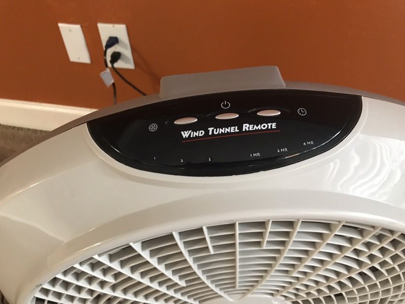 Lasko 20" Wind Tunnel with Remote Control A20700