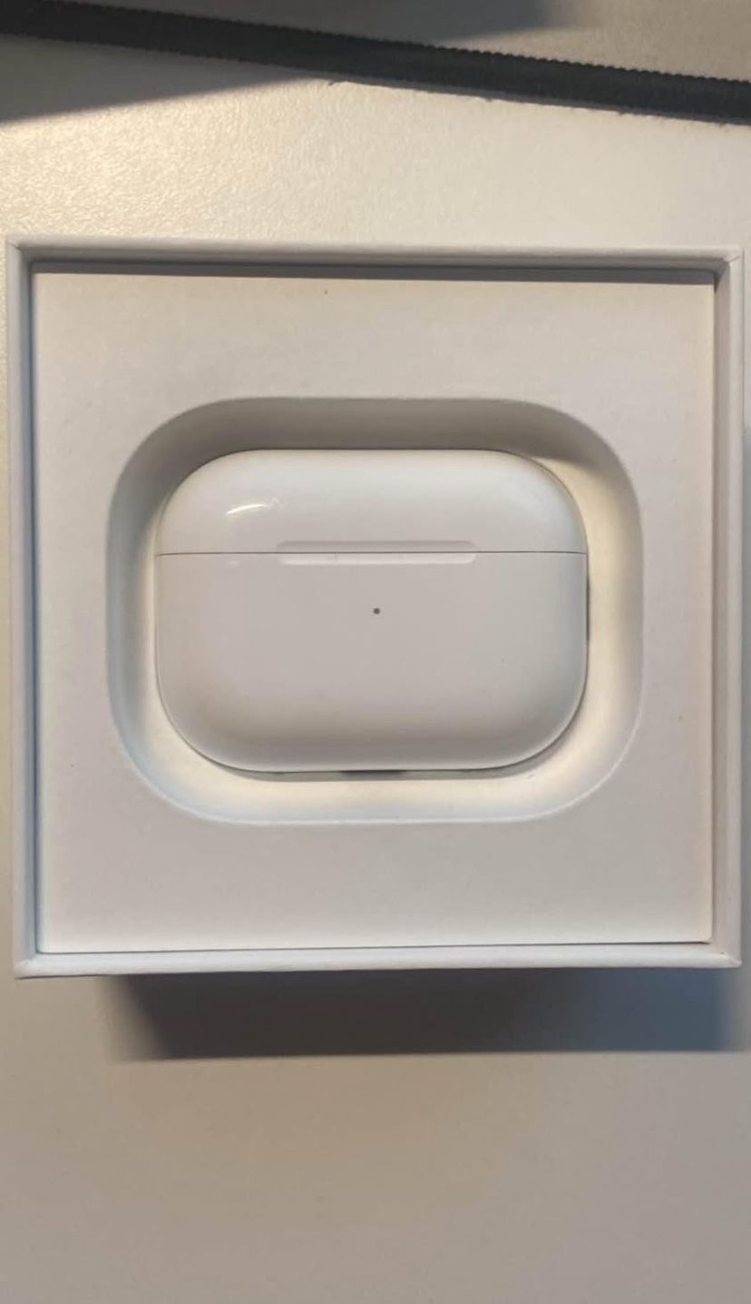 AirPods Pro Gen 2 Charging Case Replacement (Type C Port)
