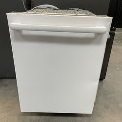 Bosch 100 Series Dishwasher In White 