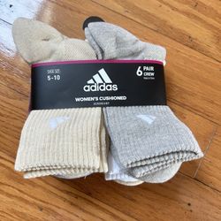 NWT Adidas Women's Cushioned Crew Socks 6 pairs