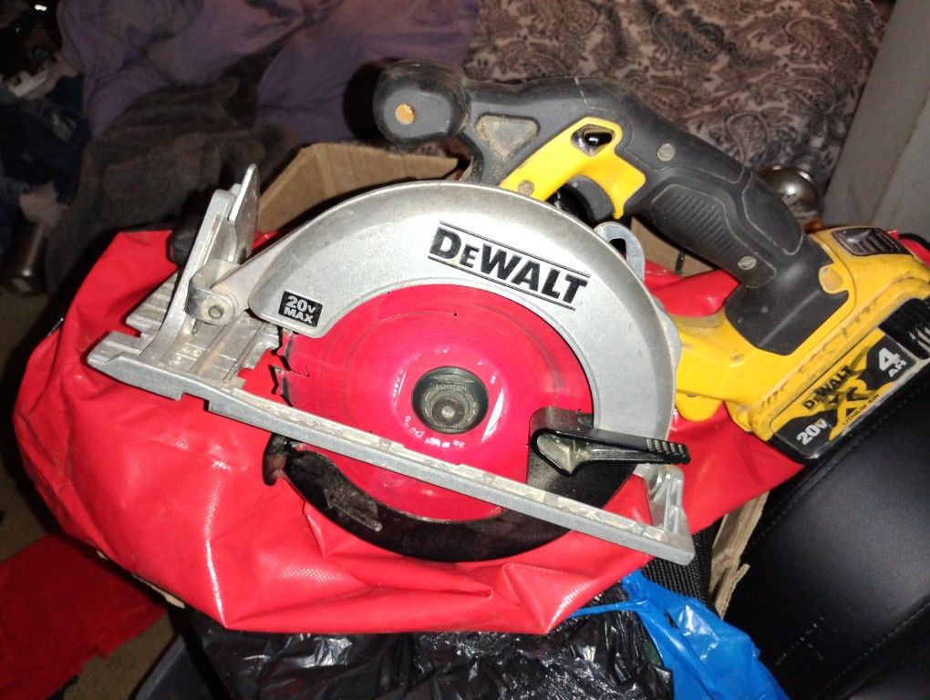 DeWalt