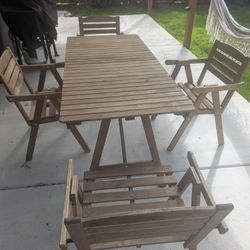 Outdoor Dining Table 