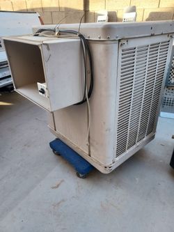 SWAMP COOLER PORTABLE 