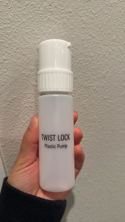 Beauty Secrets Twist Lock Pump Dispenser 4oz