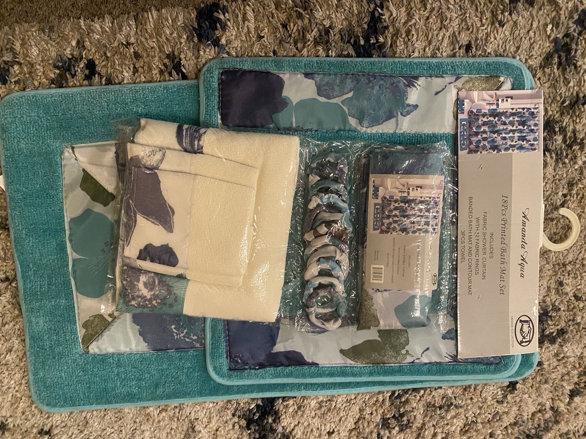 18 Pieces Printed Bathmat Set