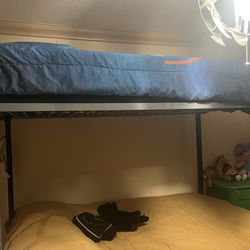 Bunk beds with mattress