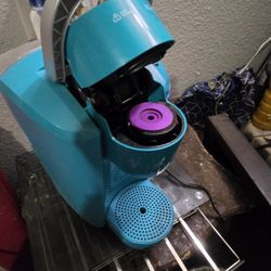 Teal Coffee Maker With Storage Rack $25.00 (Serious Buyers) Cash Or Cash App