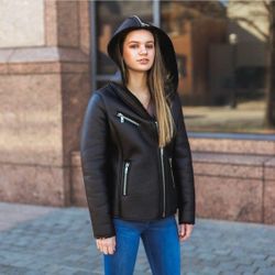 Mauritius Alexia Faux leather shearling biker jacket with zipper detail hood size L large