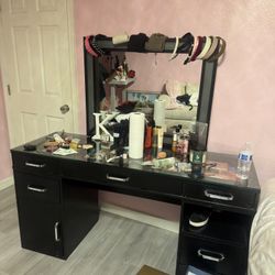 Vanity 