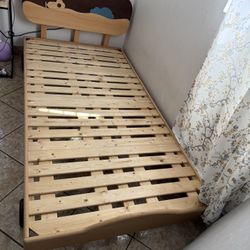 BASE DE CAMA TWIN, MUEBLE Y ESPEJO