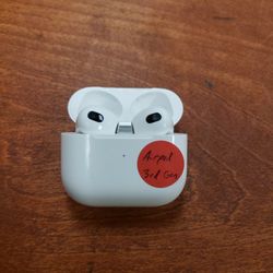 Apple Airpods 3rd Generation With Charging Case 