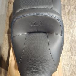 Harley Davidson Touring 115th Anniversary Edition Seat