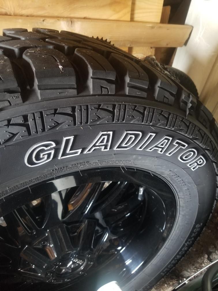 Gladiator tires and Name brand RiBPrims 35x12.50 R 20