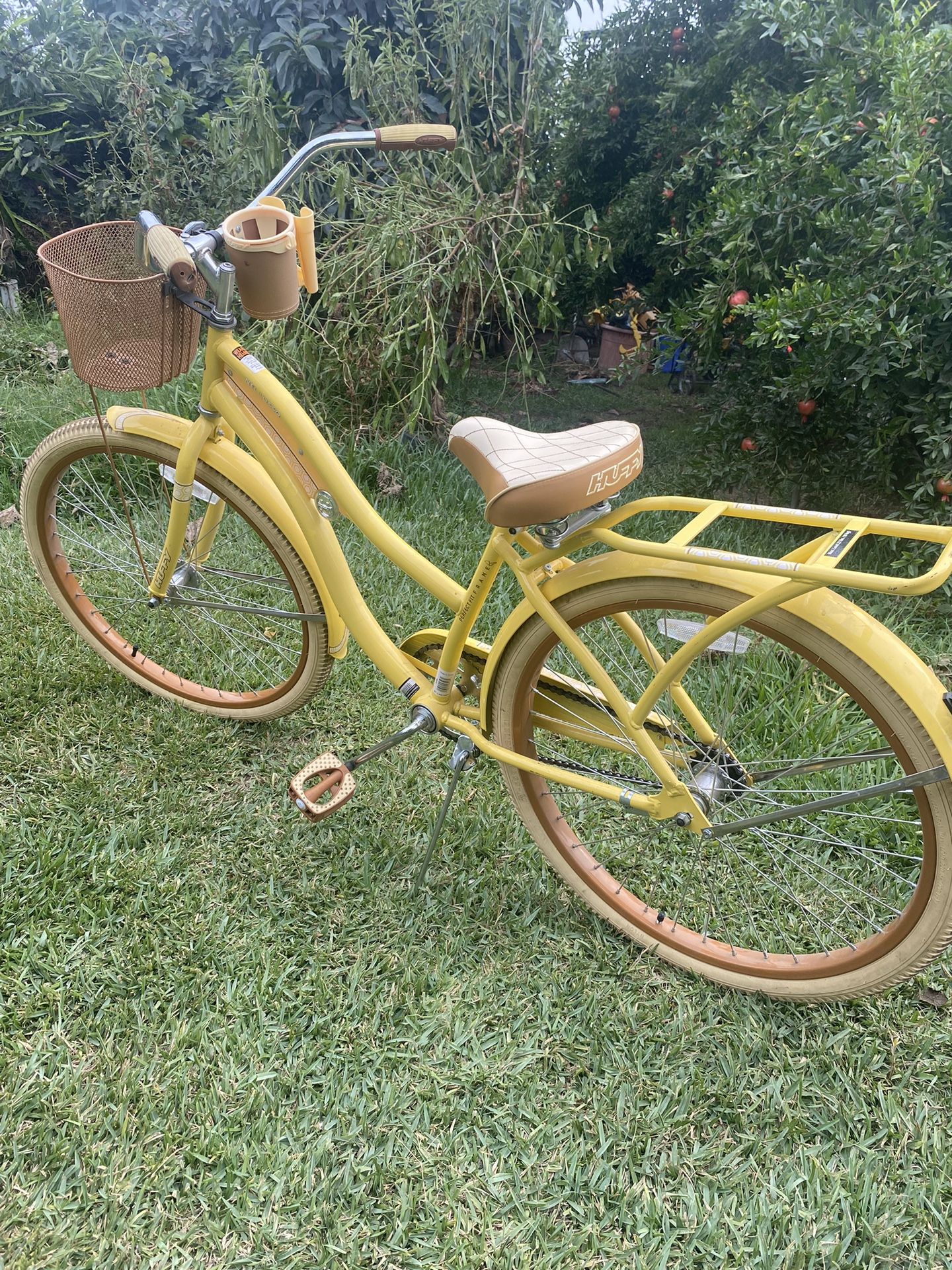 Huffy nel lusso cruiser cheap yellow
