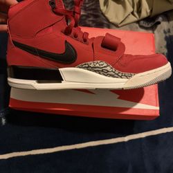 Jordan legacy 312 toro… size 11.5