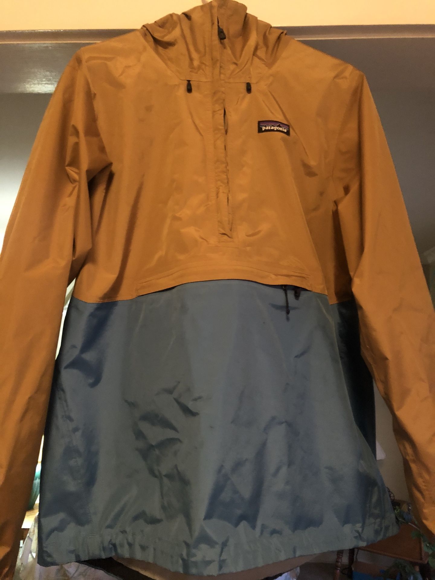 Patagonia TorrentShell W/ H2nO Raingear Jacket