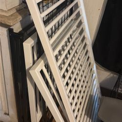 Baby Crib Like New 80.00
