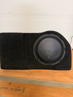 JL Audio Subwoofer in Carpeted Enclosure Box