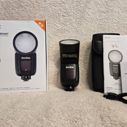 For Sale GODOX V1 AqFLASH FOR Sony Mirrorless Digital Cameras 
