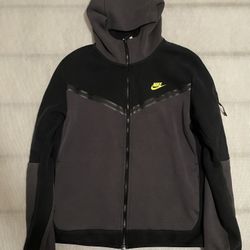 Nike Tech Fleece Hoodie Black-Anthracite-Volt / RARE / Size L / Excellent Condition / Pickup 