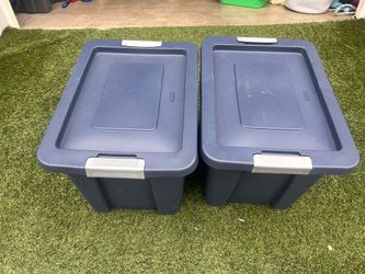 Bins with Lid Locks