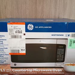LG microwave brand new