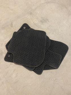 Brand New Carpet Mats For Subaru Outback (2019)