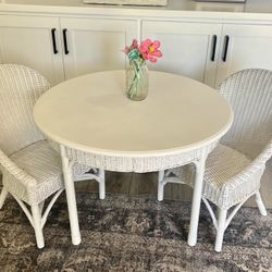 Rare/Discontinued Pottery Barn Kids Rattan Table & Chairs – Great Condition