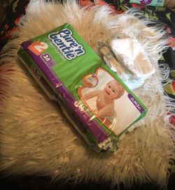 Bundle of 0-3 months baby boy clothes & a bag of pampers