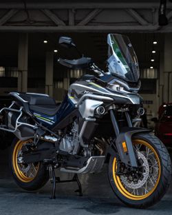 CFMOTO 800-S